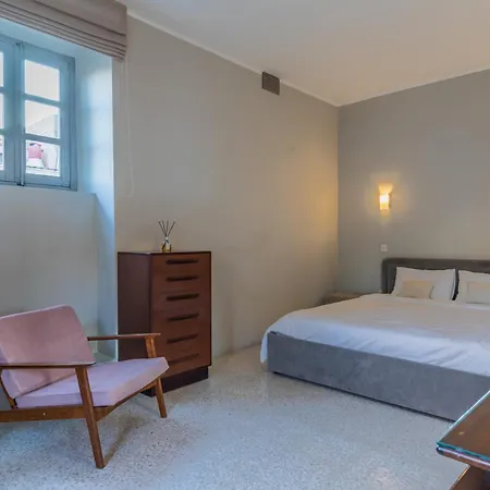 Stylish Retro * Φλοριάνα