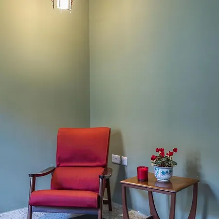Stylish Retro Apartment *