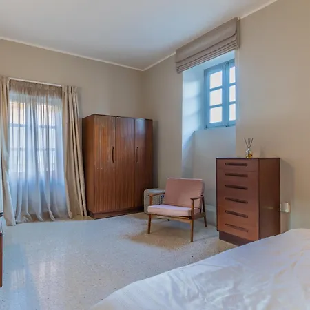 Stylish Retro Apartment